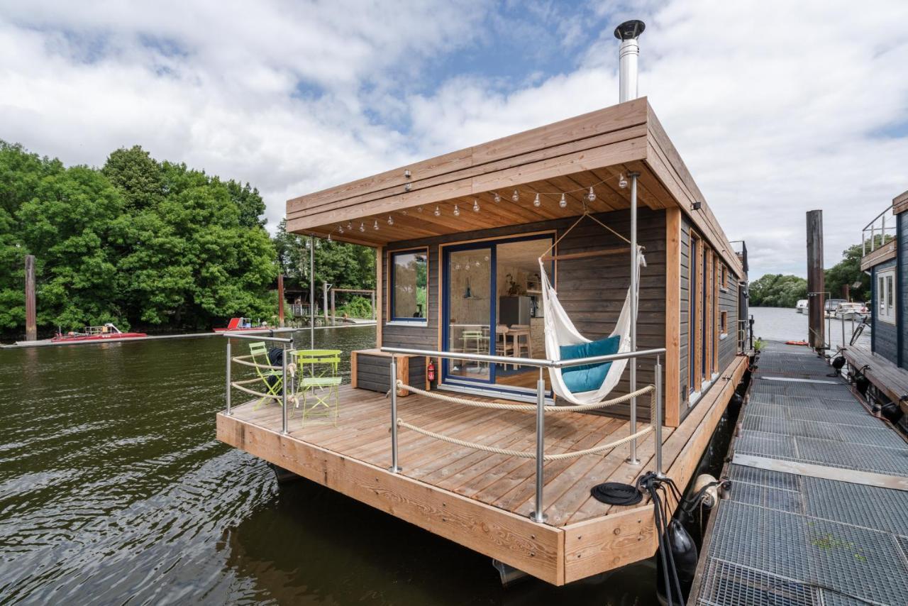 Hotel Hausboot Ahoi Hochwertiges Hausboote Mit Grosser Terrasse Und Kamin Hamburg Exterior foto